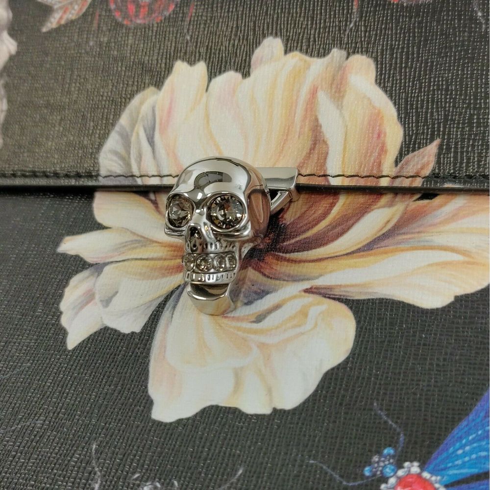 Alexander McQueen Black Leather Flower Animal Skull Clutch 554197 1090 - Picture 2 of 11